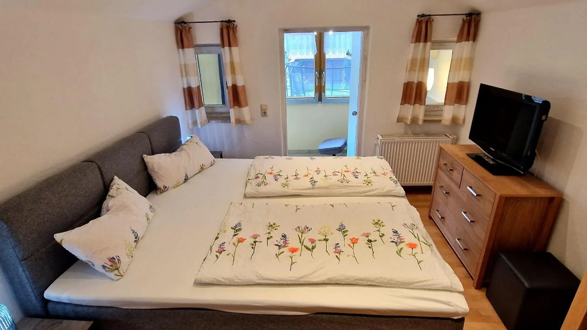Holiday home Turmhaus Villa Schoenau am Koenigsee